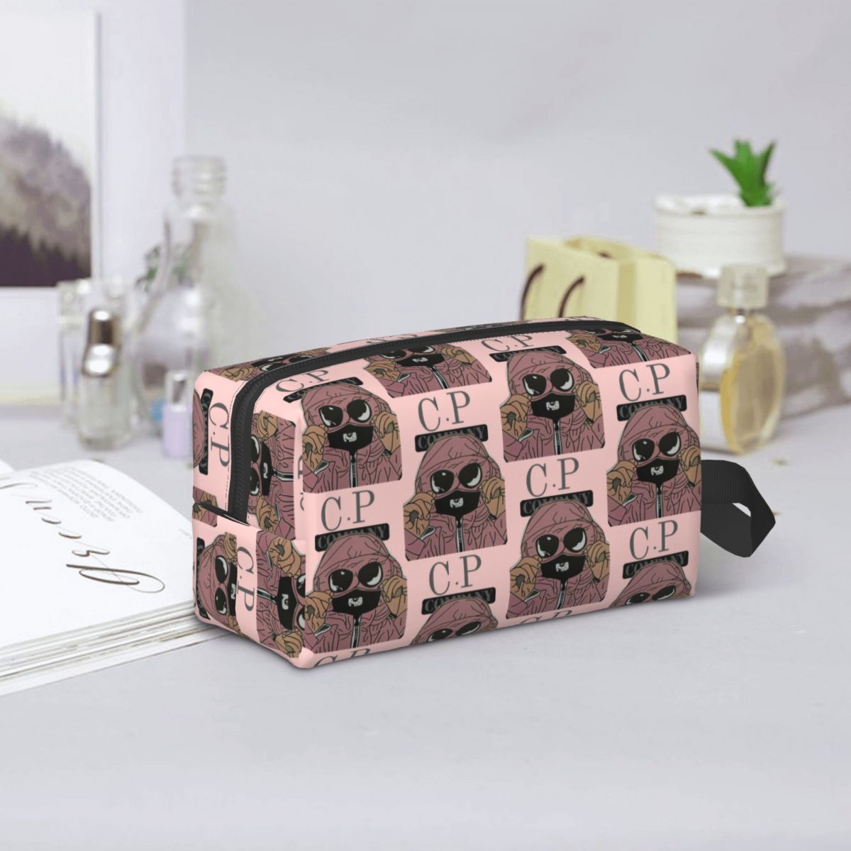 Beauty Makeup Companies - C-Company CP Beauty Case Organizer per