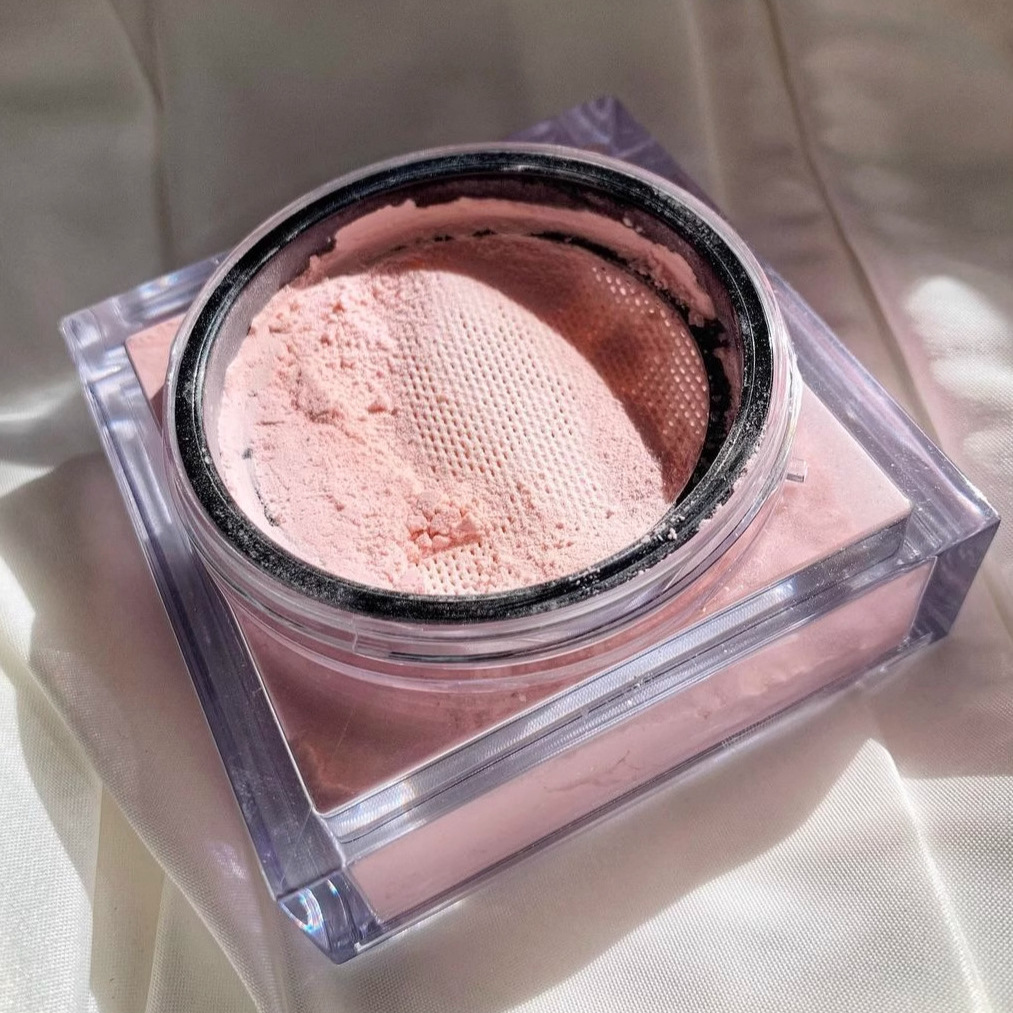 Huda Easy Bake Cipria fissante - Huda Beauty Makeup Mini Kit recensione e prezzo