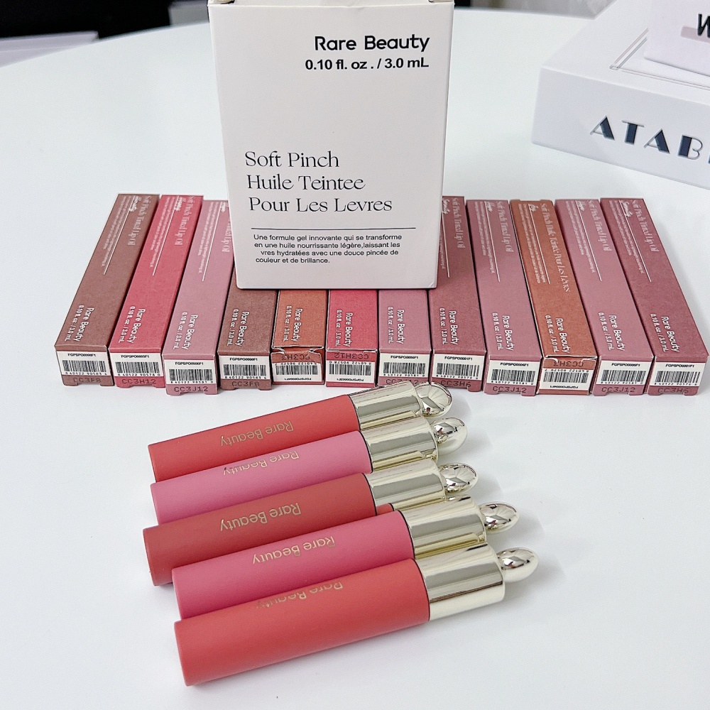 Rara bellezza Nuovo liscio liq - Huda Beauty Makeup Mini Kit recensione e prezzo